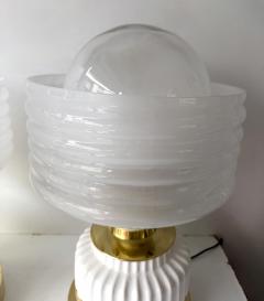 Contemporary Pair of Brass and White Murano Glass Wave Shades Lamps Italy - 4500752