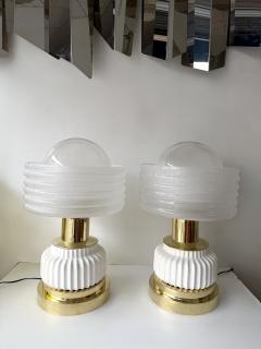 Contemporary Pair of Brass and White Murano Glass Wave Shades Lamps Italy - 4500754