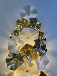 Contemporary Pair of Murano Glass Flowers and Brass Sconces Italy - 1846708