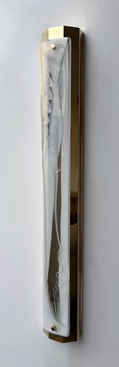Contemporary Pair of White Pennellate Murano Glass and Brass Sconces Italy - 4495787