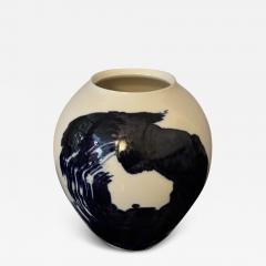 Contemporary Porcelain Jar by Tom Kemp - 3923087