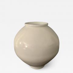 Contemporary Porcelain Moon Jar - 2747804