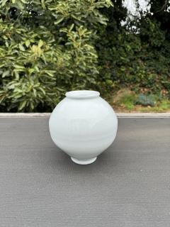 Contemporary Porcelain Moon Jar - 3467646