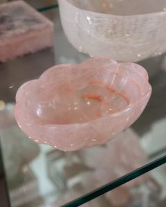 Contemporary Small Scalloped Rose Quartz Crystal Bowl with Foot - 3885561