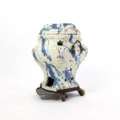 Continental Faience Portable Stove And Cover Late 18th 19th Century - 2180710