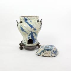 Continental Faience Portable Stove And Cover Late 18th 19th Century - 2180716