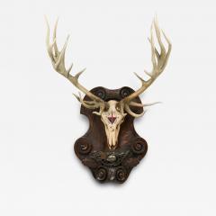 Continental Rustic Wall Plaque of Elk Skull with Cross Insignia Painted - 4412427