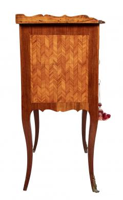 Continental Three Drawer Commode - 4479253