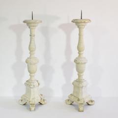 Couple of 19th Century Italian Carved Wooden Candleholders in Neoclassical Style - 4113961