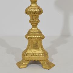 Couple of Late 18th Century Italian Neoclassical Giltwood Candleholders - 4114349