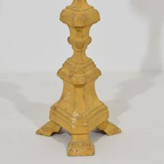 Couple of Late 18th Century Italian Neoclassical Giltwood Candleholders - 4114457