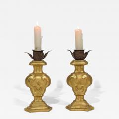 Couple of Small Late 18th Century Italian Neoclassical Giltwood Candleholders - 4177114