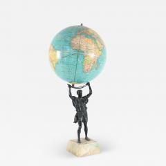 Crams Universal Atlas Globe statue - 2983332