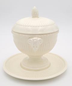 Creamware Sauce Tureen on Stand England circa 1950 - 2443716