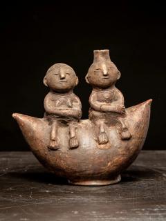 Crescent shaped terracotta pot Solongo People DRC - 4266525