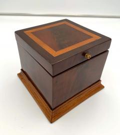 Cubic Biedermeier Box Mahogany and Maple Austria circa 1840 - 2284903