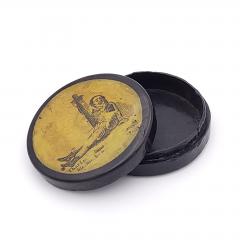 Curious Papier m ch Snuff Box England 19th century - 2945150