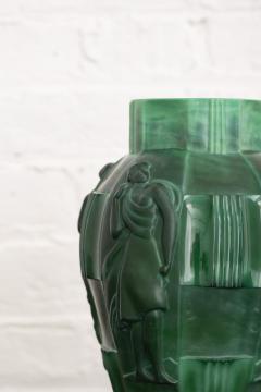 Curt Schlevogt Curt Schlevogt for Ingrid Art Deco Jade Glass Vase - 2682453