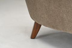 Curved Armchair in Taupe Upholstery Europe ca Mid 20th Century - 4617058