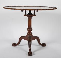 Custom Made Philadelphia Pie Crust Table - 2113921