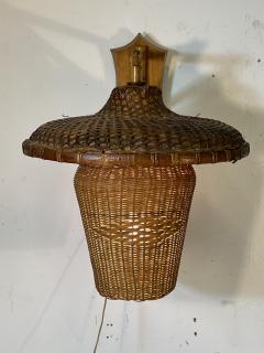 DECORATIVE PAIR OF 1940S BAMBOO CANE AND WICKER CHINOISERIE SCONCES - 2901299