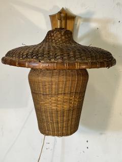 DECORATIVE PAIR OF 1940S BAMBOO CANE AND WICKER CHINOISERIE SCONCES - 2901304