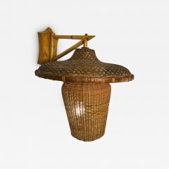 DECORATIVE PAIR OF 1940S BAMBOO CANE AND WICKER CHINOISERIE SCONCES - 2913386
