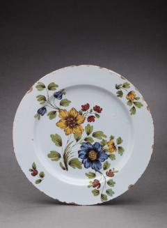 DELFT CHARGER DECORATED WITH FLOWERS - 1091747