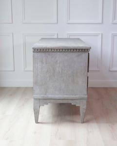 Danish 19th Century Gustavian Grey Painted Chest of Drawers - 4571692