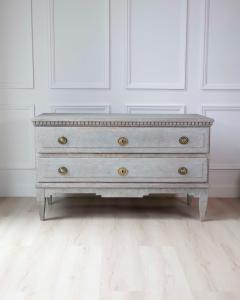 Danish 19th Century Gustavian Grey Painted Chest of Drawers - 4571787