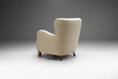 Danish Cabinetmaker Armchair with Patterned Upholstery Denmark 1940s - 2350702