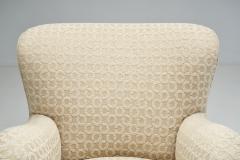 Danish Cabinetmaker Armchair with Patterned Upholstery Denmark 1940s - 2350716