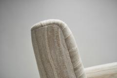 Danish Cabinetmaker Armchair with Stained Beech Legs Denmark ca 1940s - 3254233