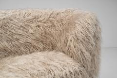 Danish Cabinetmaker Curved Sofa in Taupe Faux Shearling Denmark ca 1950s - 2995600