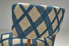 Danish Cabinetmaker Dressing Chair with Patterned Upholstery Denmark 1930s - 4785029