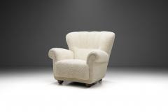 Danish Cabinetmaker Lounge Chair in a Patterned Boucl Fabric Denmark 1940s - 3212104