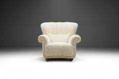 Danish Cabinetmaker Lounge Chair in a Patterned Boucl Fabric Denmark 1940s - 3212105