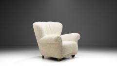 Danish Cabinetmaker Lounge Chair in a Patterned Boucl Fabric Denmark 1940s - 3212106