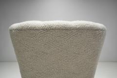 Danish Cabinetmaker Lounge Chair in a Patterned Boucl Fabric Denmark 1940s - 3212111