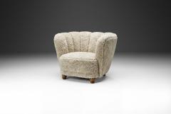 Danish Cabinetmaker Lounge Chair with Sheepskin Upholstery Denmark 1940s - 4543380