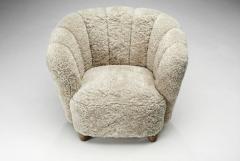 Danish Cabinetmaker Lounge Chair with Sheepskin Upholstery Denmark 1940s - 4543504
