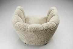 Danish Cabinetmaker Lounge Chair with Sheepskin Upholstery Denmark 1940s - 4543507