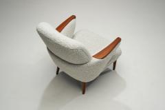 Danish Modern Easy Chair with Exotic Wood Arms and Oak Legs Denmark 1950s - 3312297