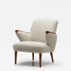 Danish Modern Easy Chair with Exotic Wood Arms and Oak Legs Denmark 1950s - 3315717