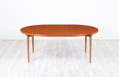 Danish Modern Expanding Oval Teak Oak Dining Table - 3263290