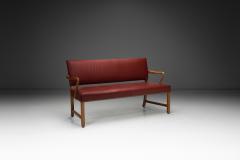 Danish Modern Sofa with Leather Upholstery and Oak Frame Denmark 1940s - 4138387