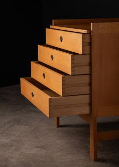 Danish Modern Solid Oak Chest of Drawers By Ilse Rix for Uldum Mobelfabrik - 3549614