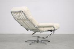 Danish Modern Swivel Lounge Chair and Ottoman - 2796668