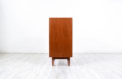 Danish Modern Teak Chest of Drawers Dresser - 3227425