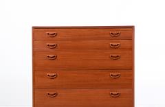 Danish Modern Teak Chest of Drawers Dresser - 3227427